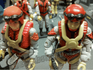 Alado and Crazylegs 2 declasso2 32 300x225 Reign of the (foreign) Paratroopers continues